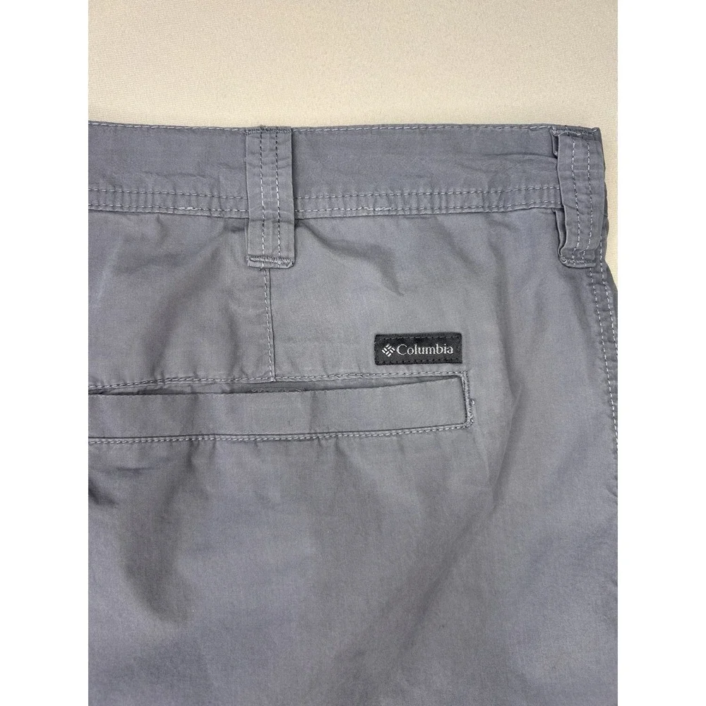 Columbia Men's Washed Out Chino Shorts Size 42 Gray Cotton 8